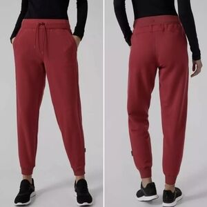 Women's Athleta Altitude‎ Polartec Power Stretch Women's Joggers Size Large